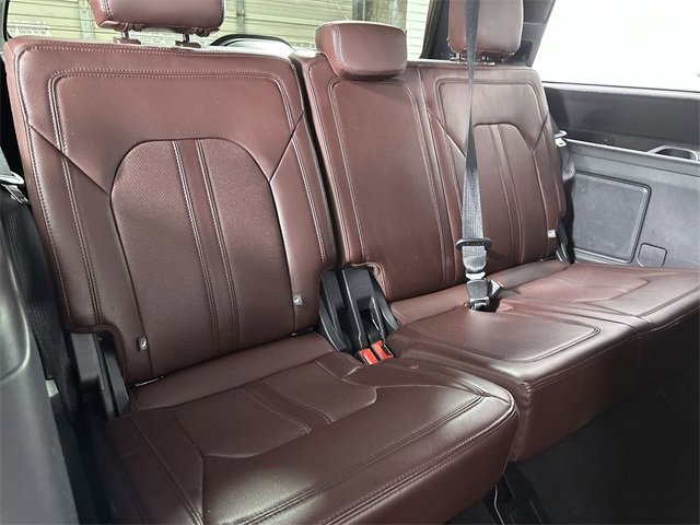 Used 2024 Ford Expedition Limited image 28