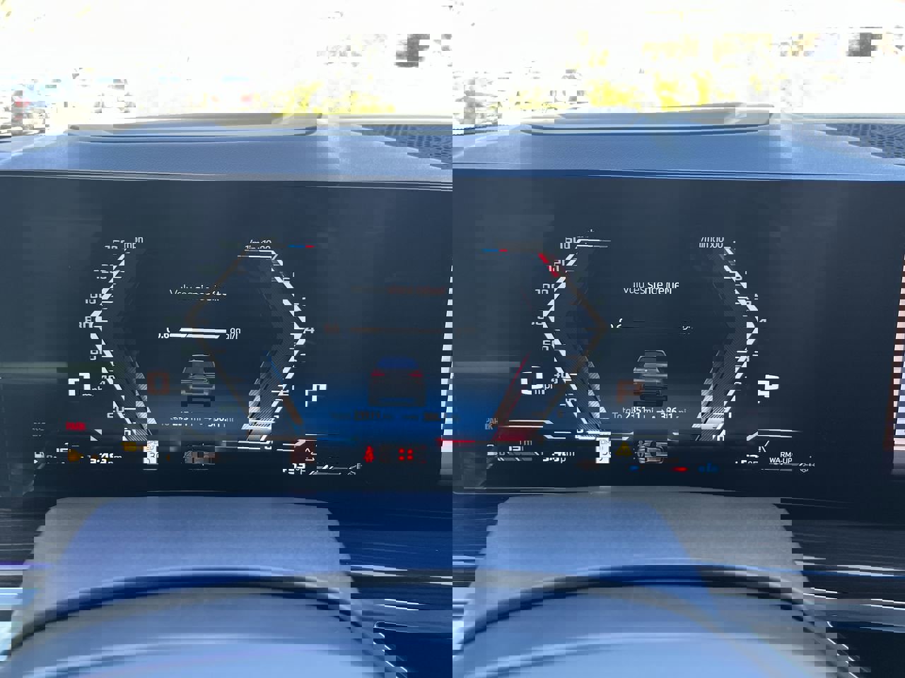 Certified 2024 BMW X7 M60i image 23