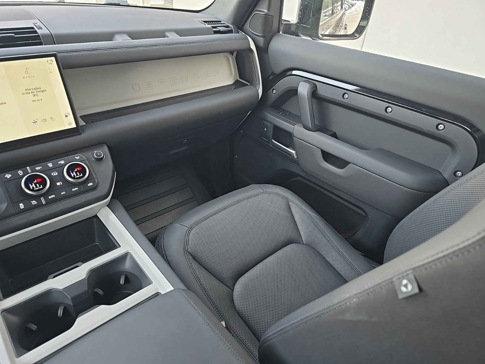 Certified 2025 Land Rover Defender 110 S image 20