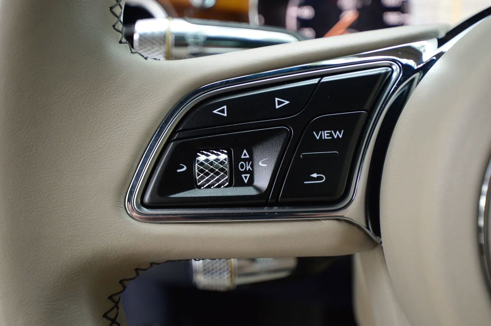 Used 2021 Bentley Continental GT image 31