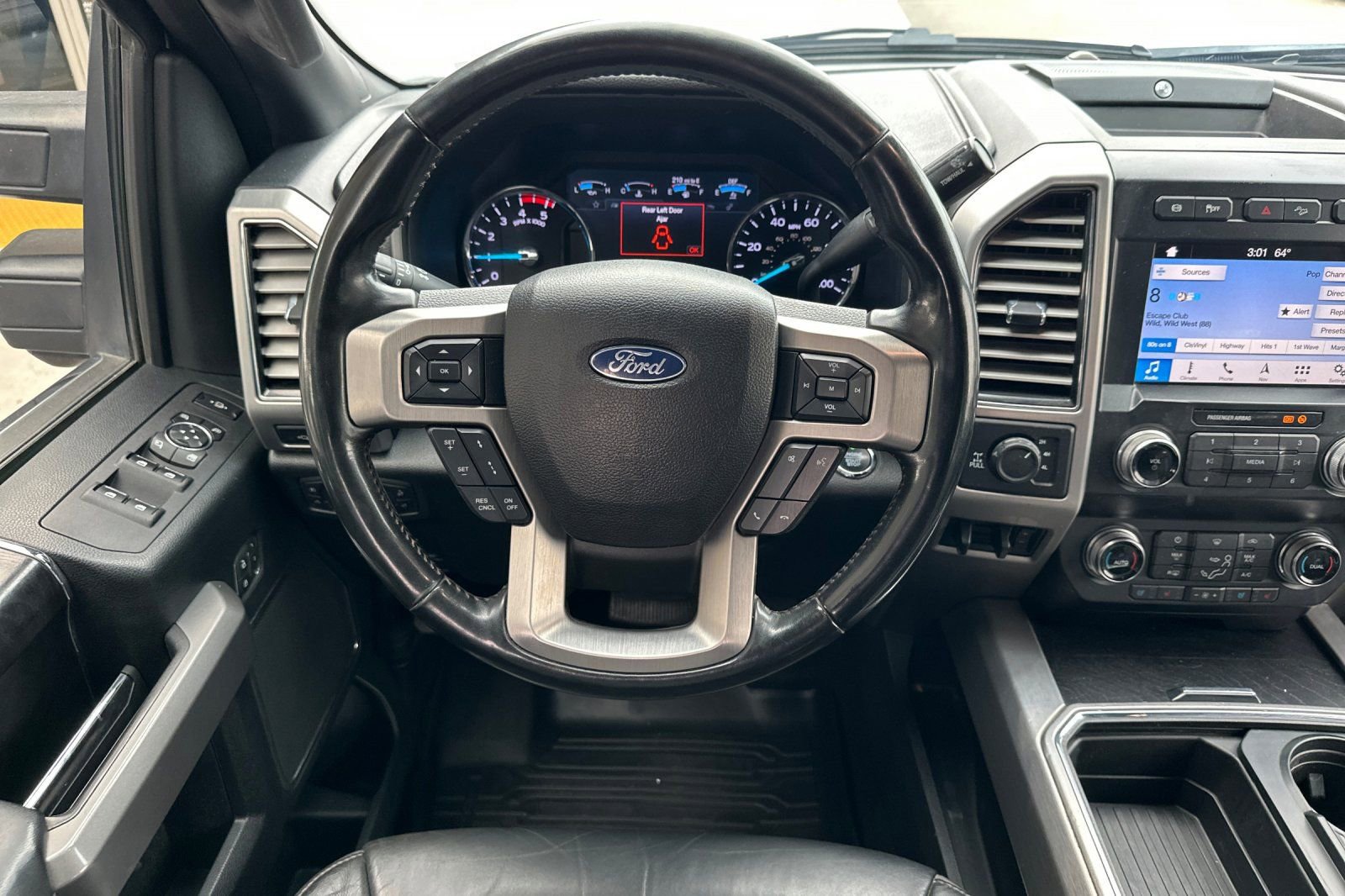 Used 2019 Ford F250 Platinum w/ Platinum Ultimate Package image 13