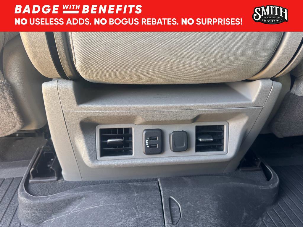 Used 2022 Chevrolet Silverado 1500 LT w/ Texas Edition Plus AWD/4WD image 17