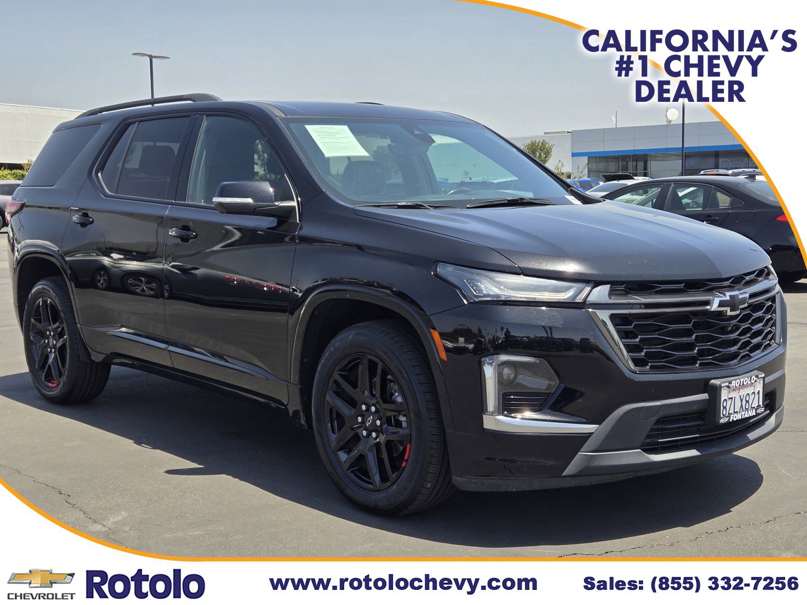 Used 2022 Chevrolet Traverse Premier w/ Redline Edition FWD image 1
