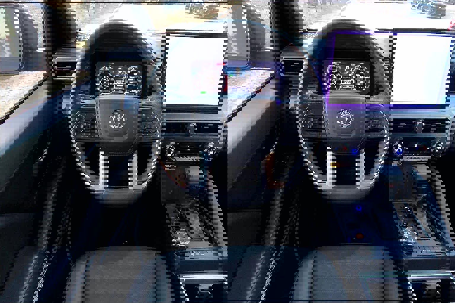 Used 2024 Toyota Tacoma TRD Off-Road w/ TRD Off Road Premium Package image 6