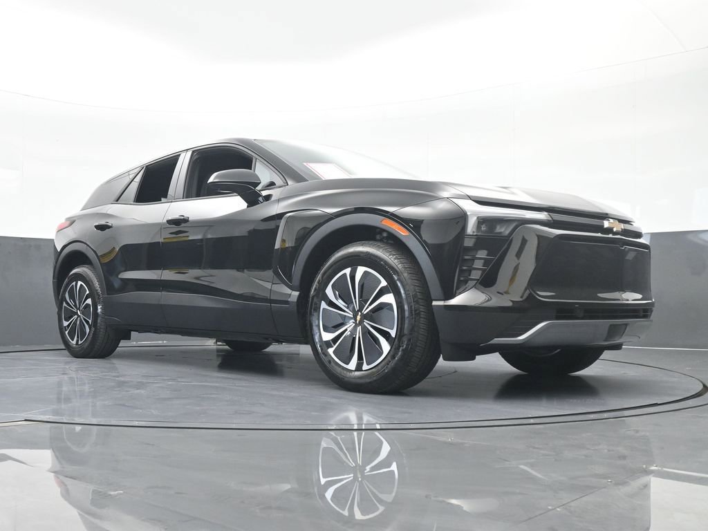 Used 2025 Chevrolet Blazer EV LT image 69