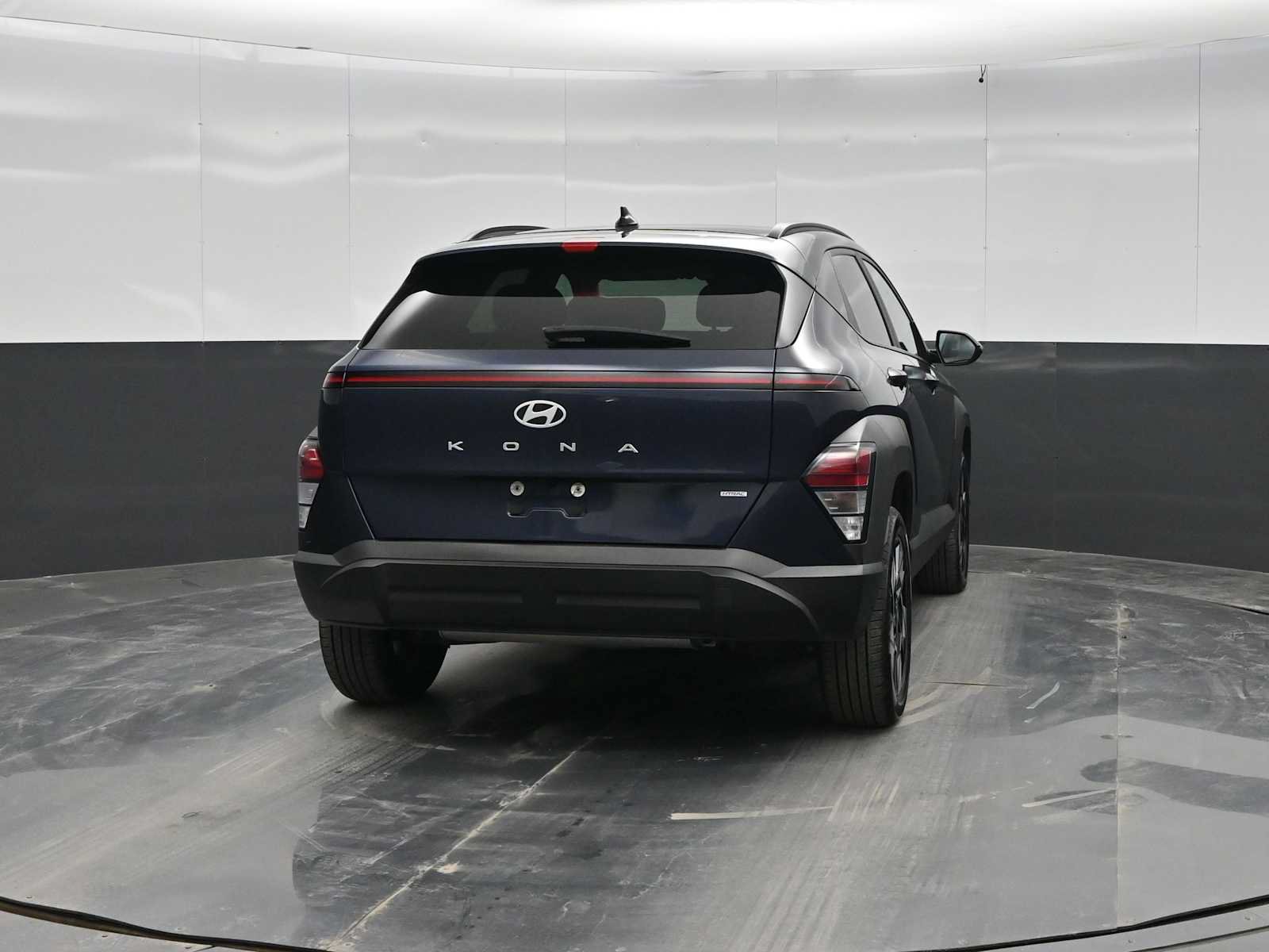 Used 2024 Hyundai Kona SEL AWD/4WD image 6
