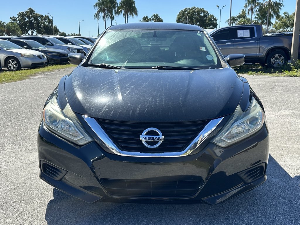Used 2018 Nissan Altima 2.5 S w/ S Convenience Package FWD image 3
