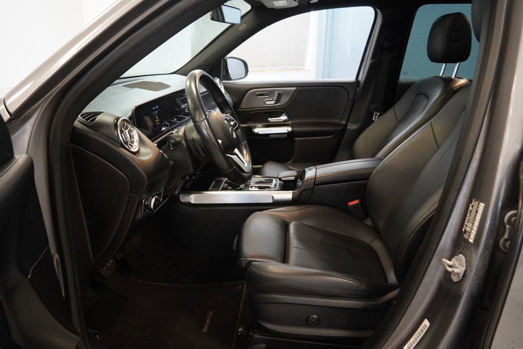 Used 2020 Mercedes-Benz GLB 250 4MATIC image 4