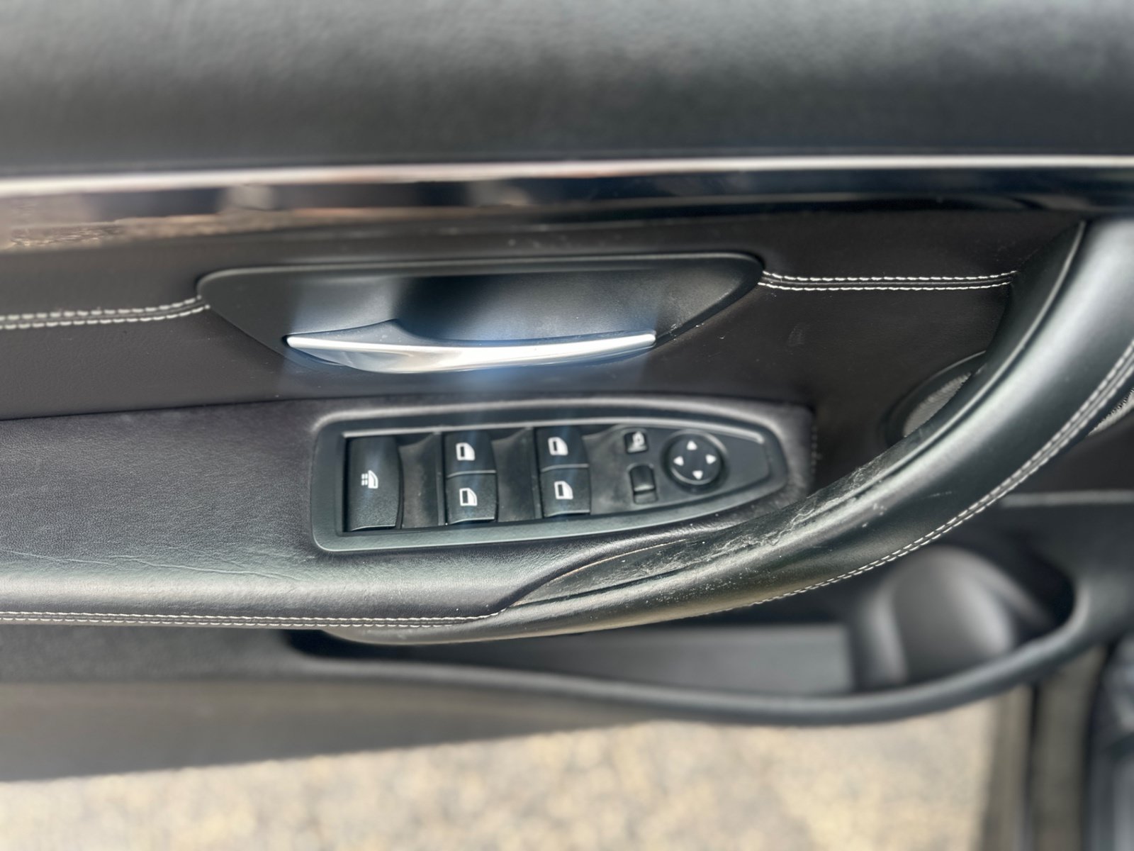 Used 2016 BMW M4 Convertible RWD image 14