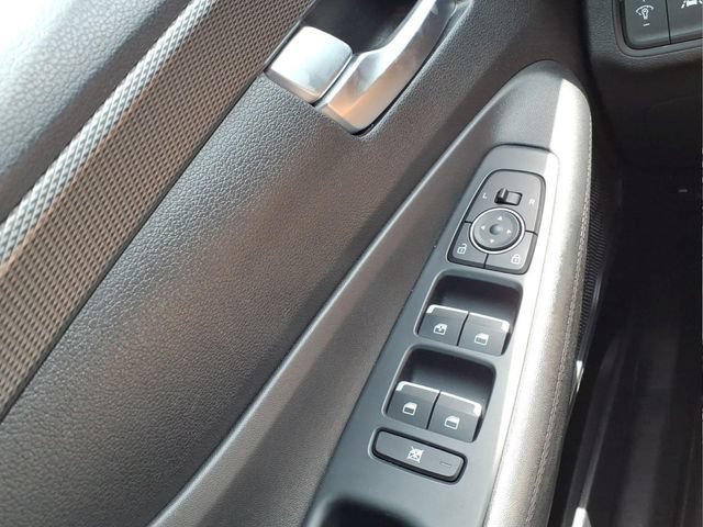Used 2020 Hyundai Santa Fe SE AWD/4WD image 28
