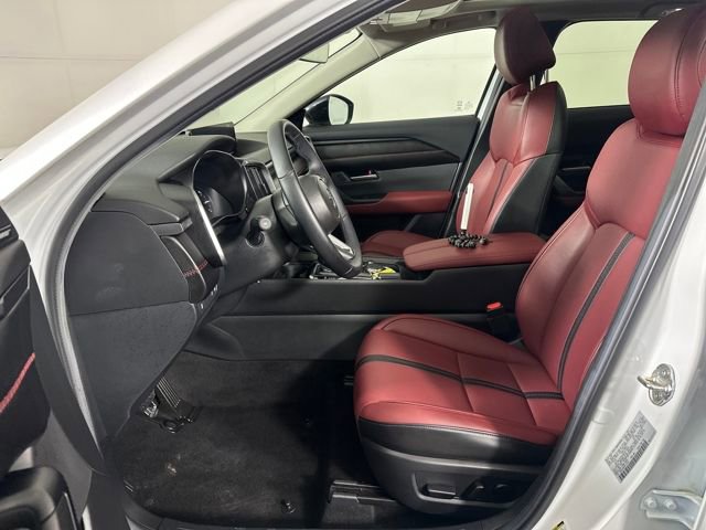 Used 2025 MAZDA CX-50 AWD 2.5 Hybrid w/ Weather Package image 11