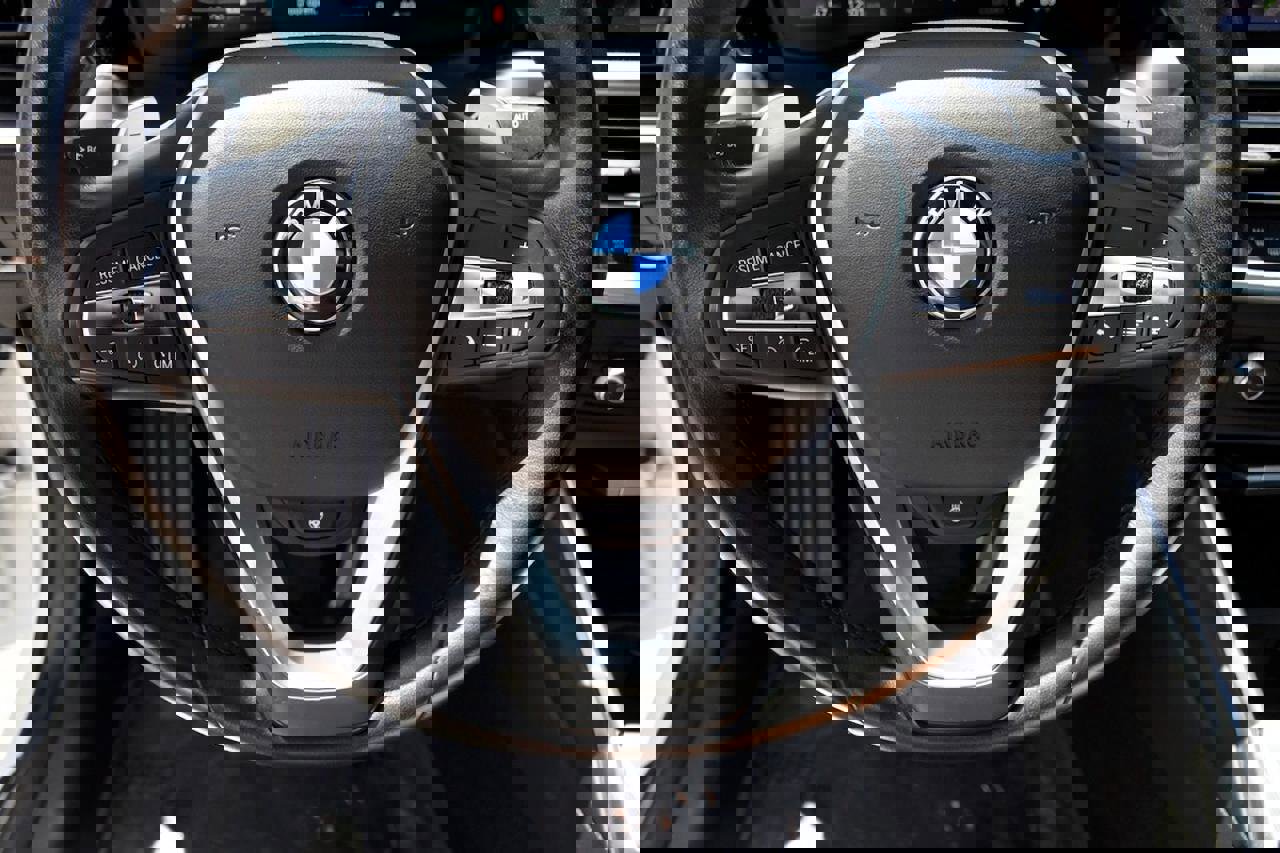 Used 2022 BMW 330i Sedan w/ Premium Package 2 image 20