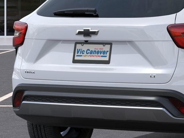 New 2026 Chevrolet Trax LT w/ Driver Confidence Package FWD image 14