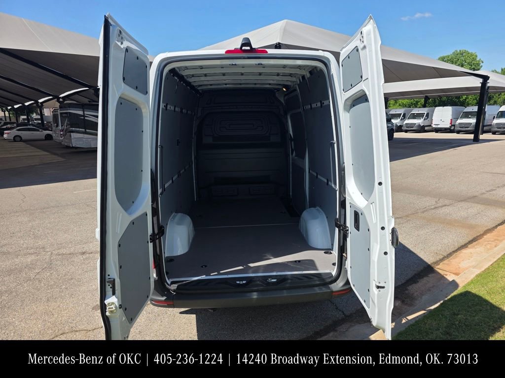New 2026 Mercedes-Benz Sprinter 2500 image 5