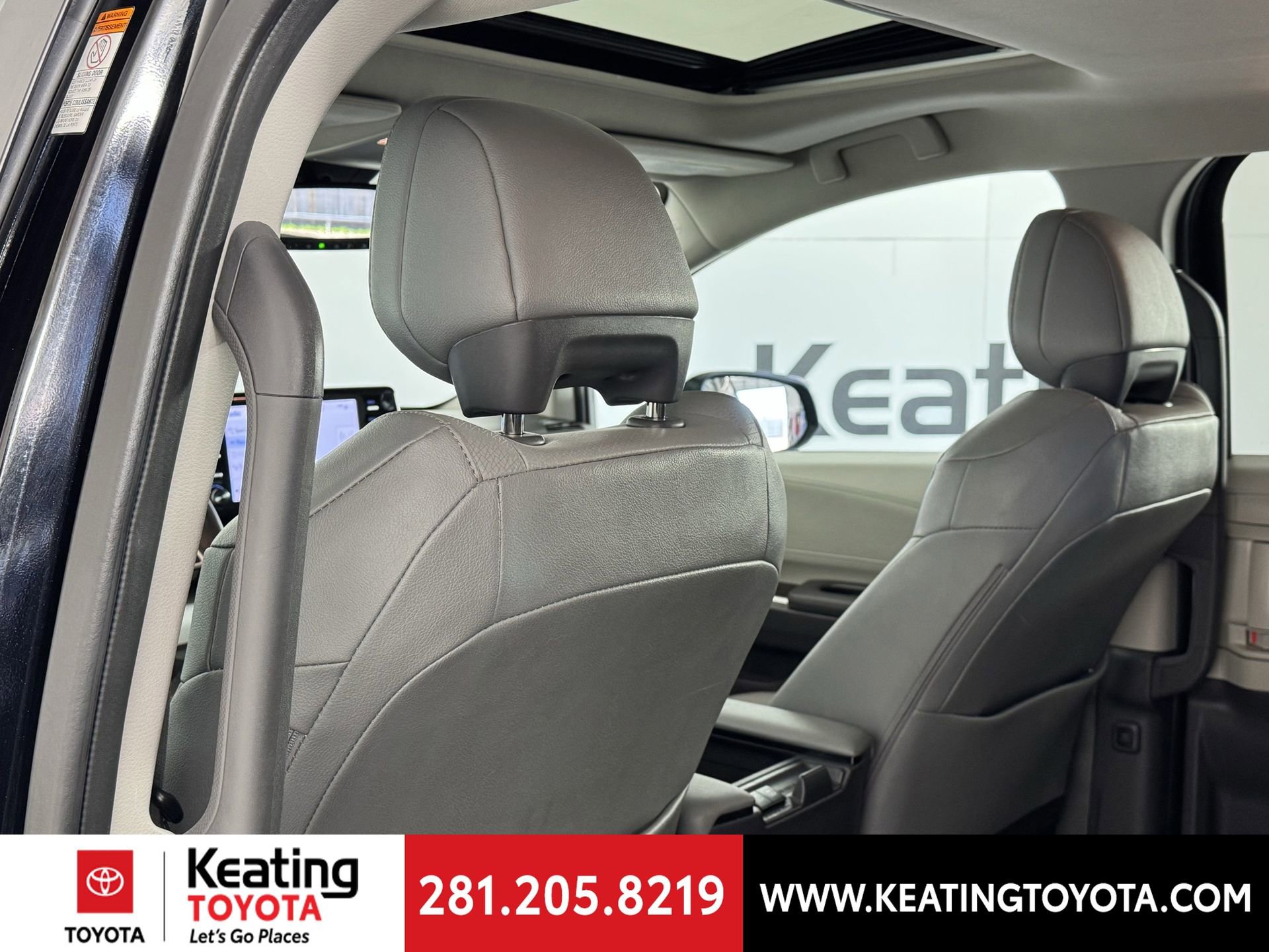 Certified 2024 Toyota Sienna XLE image 18