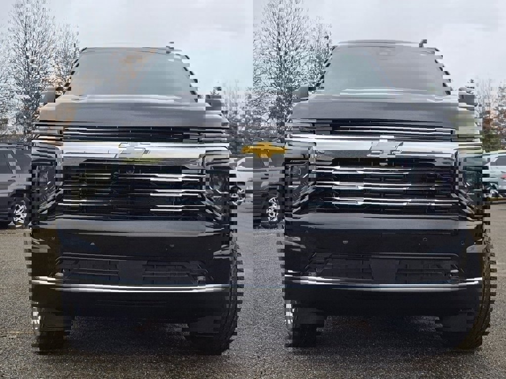 New 2026 Chevrolet Suburban LT w/ Comfort Package image 11