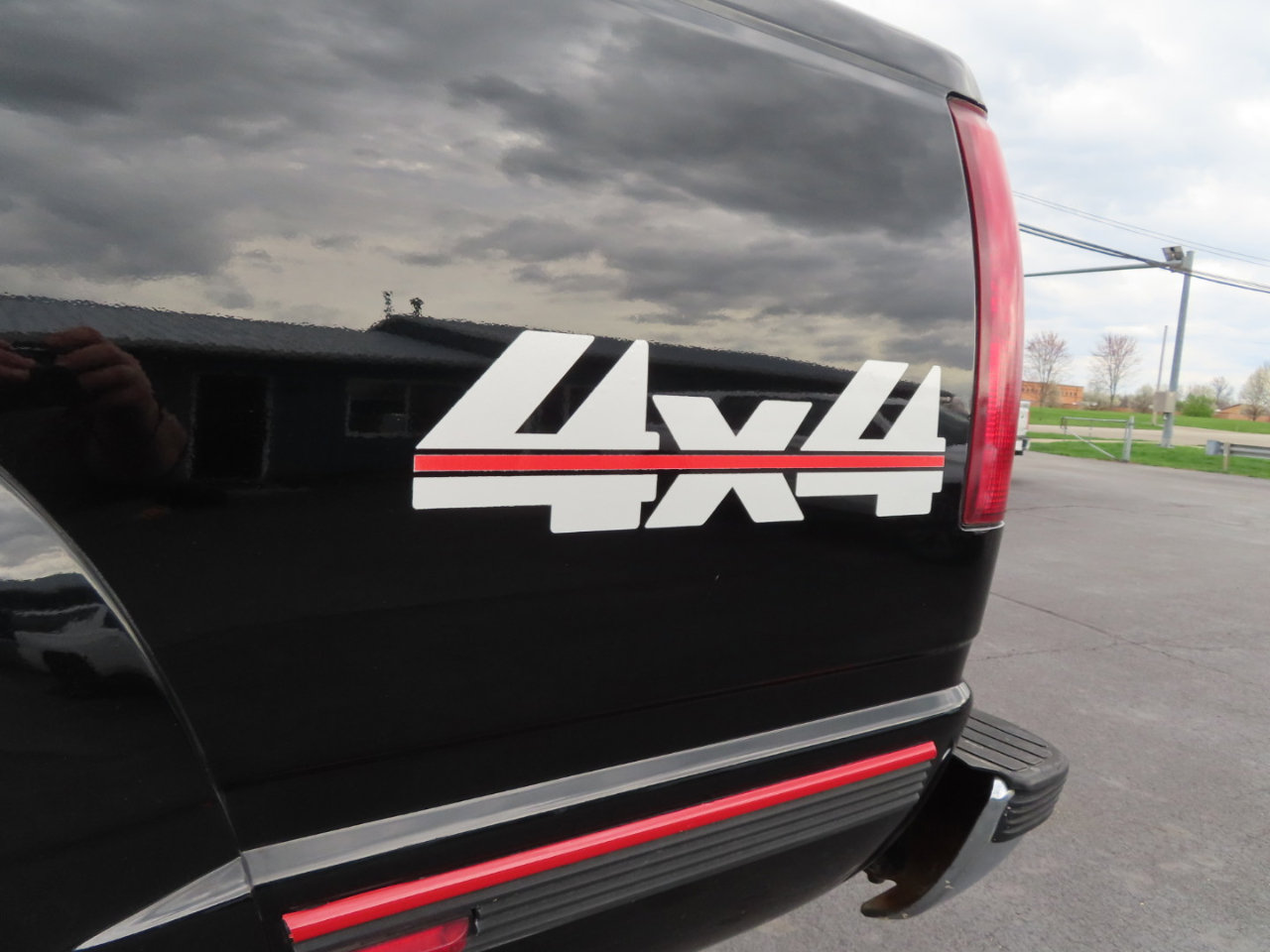 Used 1994 Chevrolet Silverado 3500 4x4 Crew Cab image 16