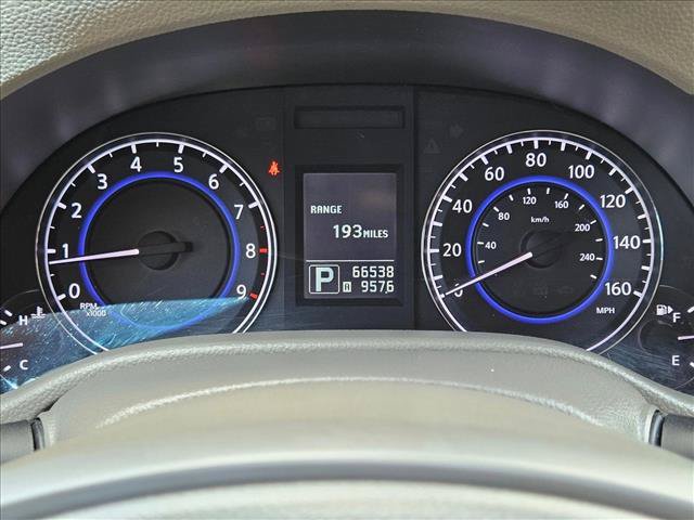 Used 2013 INFINITI G37 Convertible w/ Premium Pkg RWD image 11
