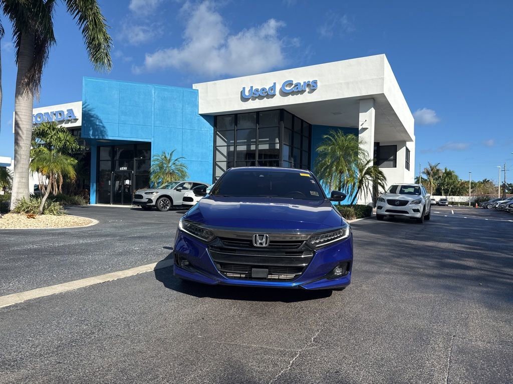 Used 2021 Honda Accord Sport image 2
