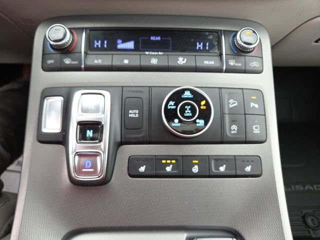 Used 2021 Hyundai Palisade Limited w/ Winter Package AWD/4WD image 20