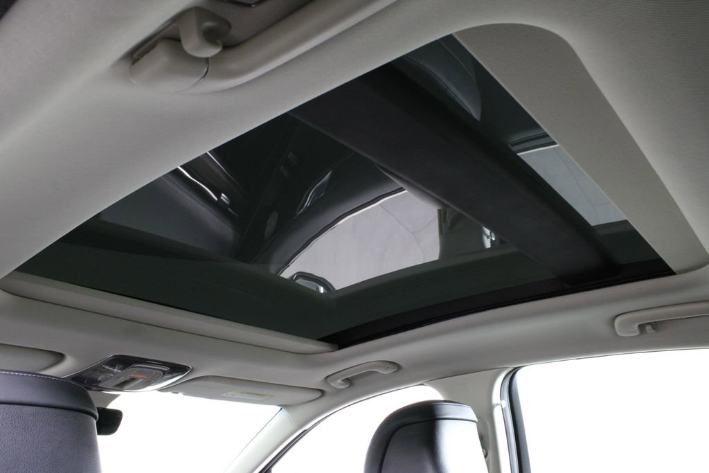 Used 2021 Genesis G80 2.5T w/ Advanced Package image 22