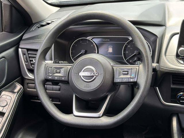 Used 2024 Nissan Rogue SV AWD/4WD image 13