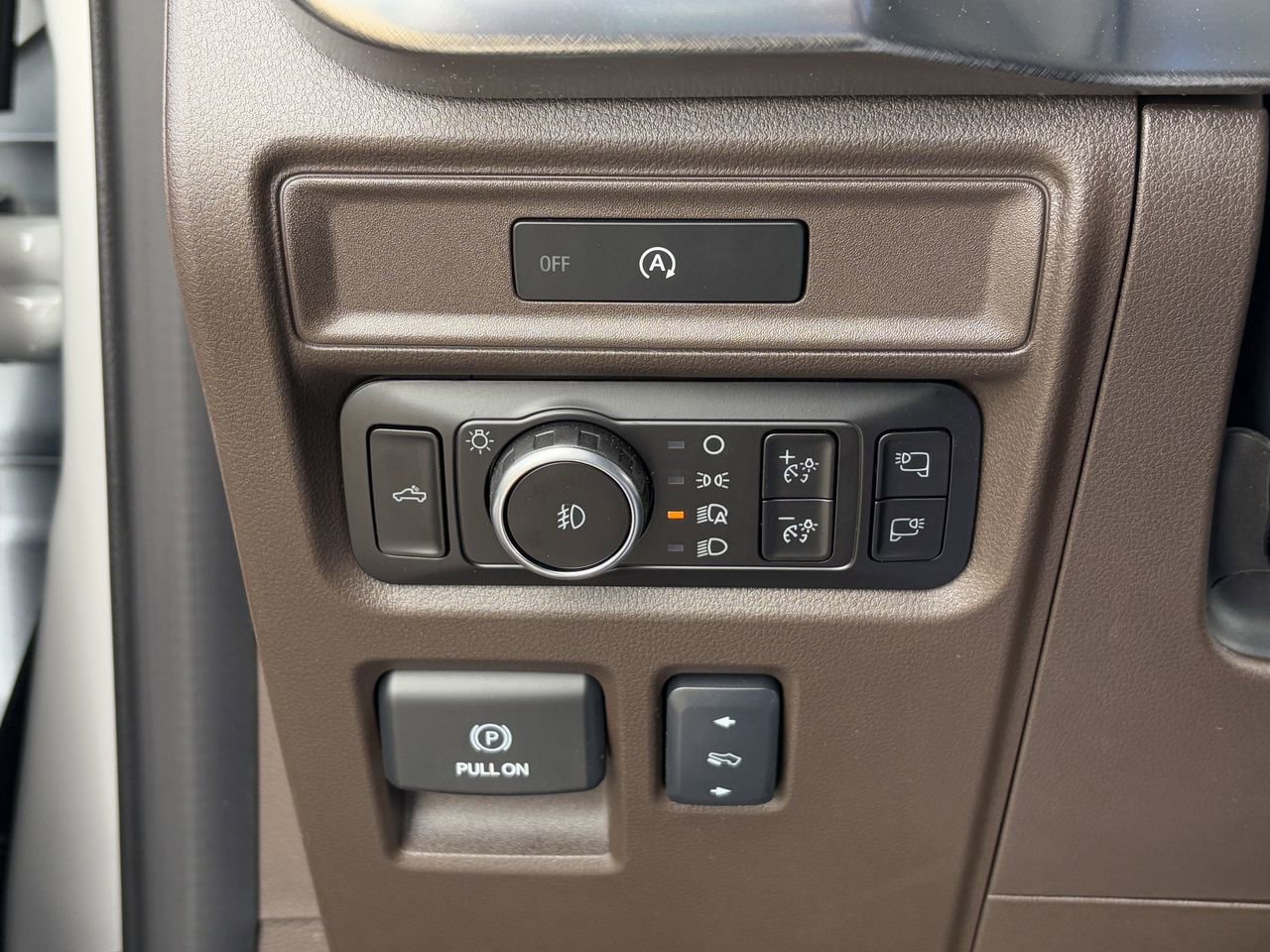 New 2025 Ford F150 King Ranch w/ FX4 Off-Road Package image 59