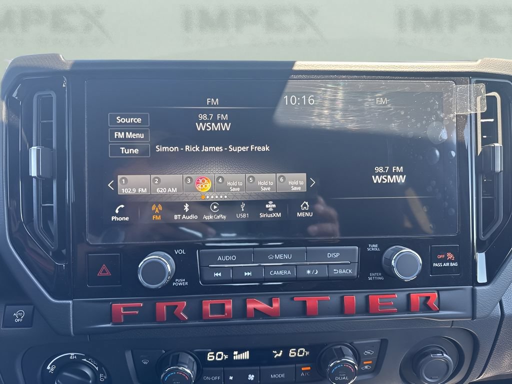 Used 2025 Nissan Frontier PRO-4X AWD/4WD image 17