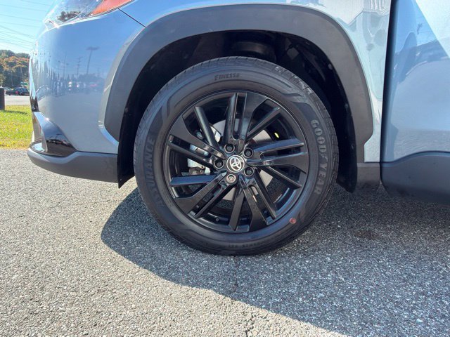 Used 2024 Toyota Corolla Cross AWD Hybrid image 26