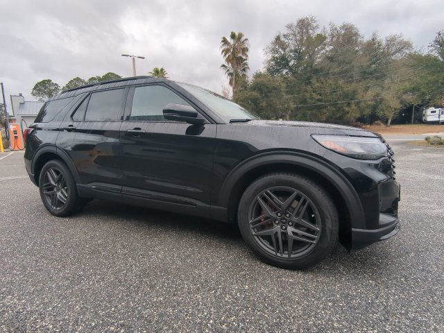 New 2026 Ford Explorer ST w/ Sun And Sound Package AWD/4WD image 2