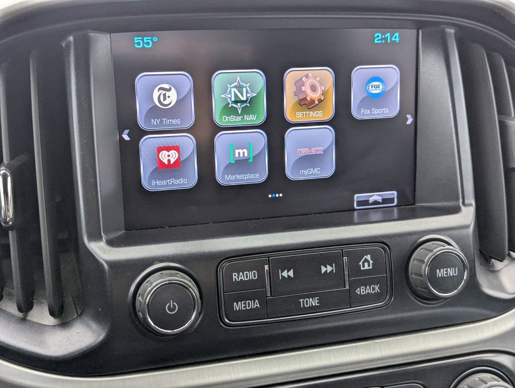 Used 2018 GMC Canyon SLE image 10