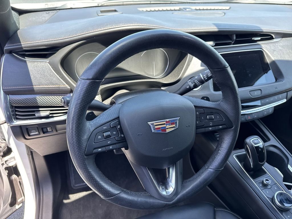 Used 2019 Cadillac XT4 Sport AWD/4WD image 14