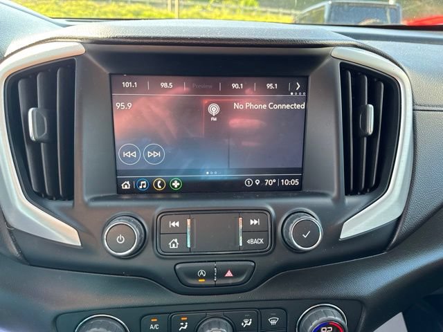 Used 2022 GMC Terrain SLT w/ Tech Package AWD/4WD image 17