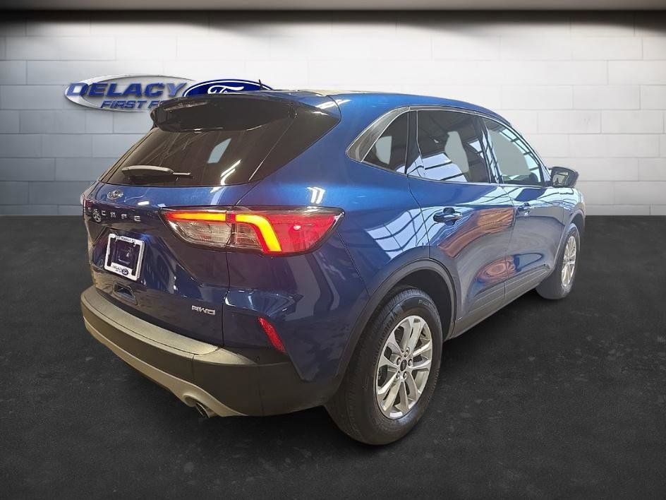 Used 2022 Ford Escape SE w/ Convenience Package image 5