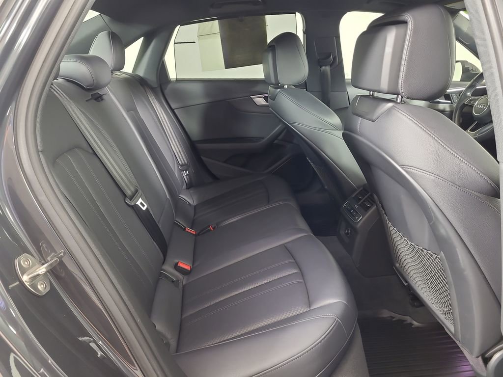 Used 2017 Audi A4 2.0T Prestige w/ Prestige Package AWD/4WD image 23