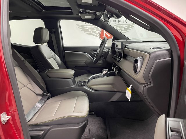 New 2026 Chevrolet Colorado ZR2 image 23