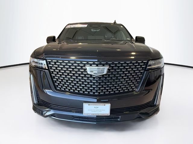 Used 2021 Cadillac Escalade Premium Luxury AWD/4WD image 2