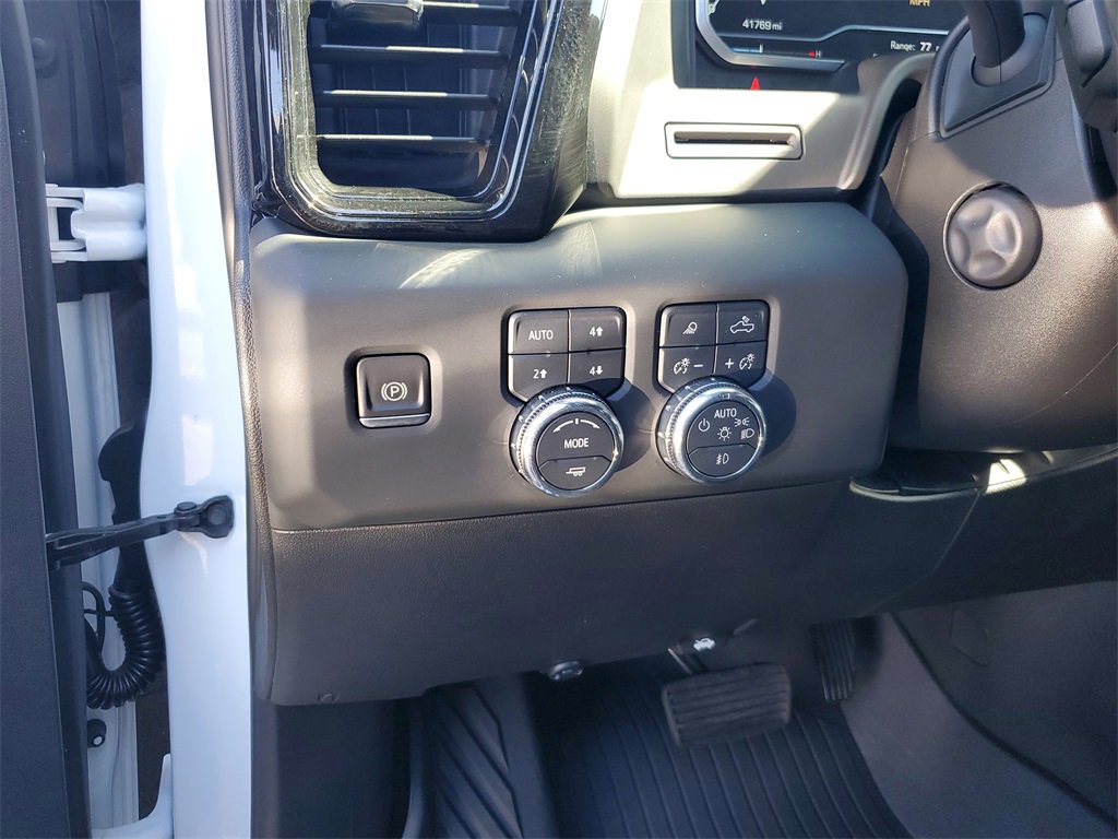 Used 2023 GMC Sierra 1500 AT4 w/ AT4 Premium Package image 21