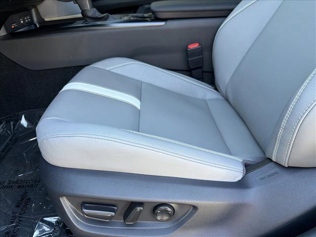 New 2026 Toyota Camry SE image 11