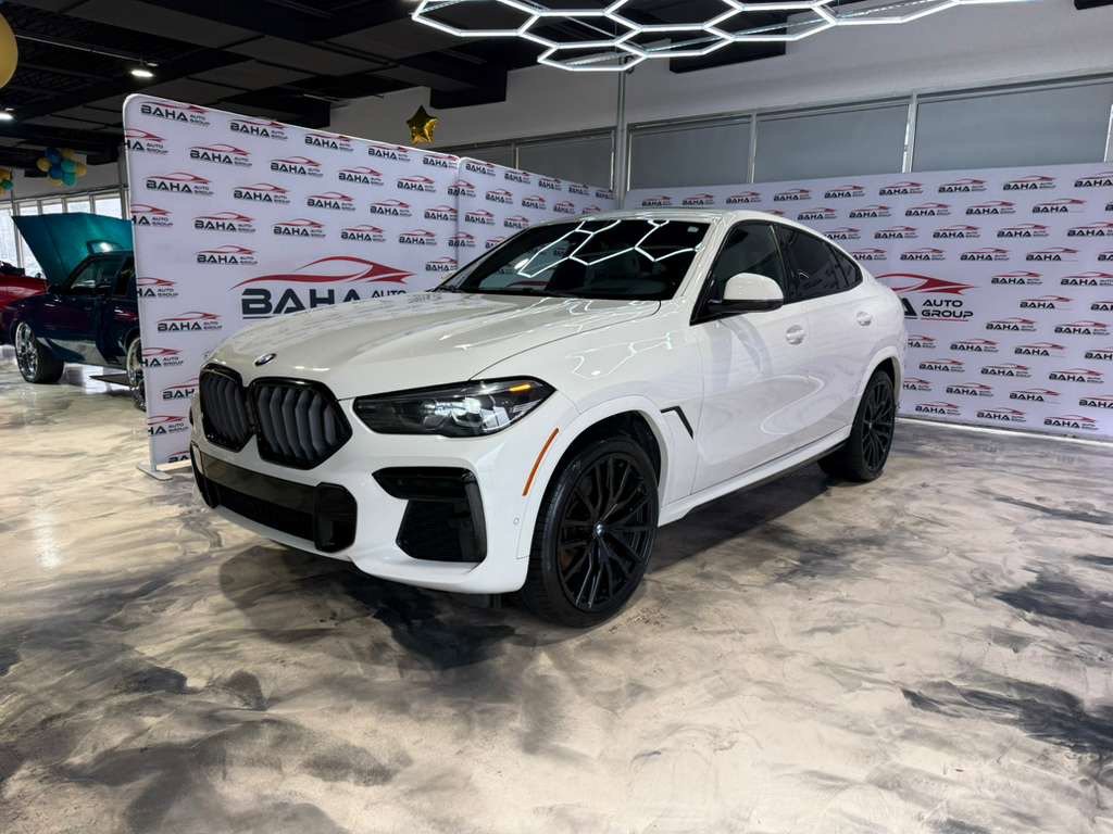Used 2023 BMW X6 xDrive40i w/ M Sport Package image 3