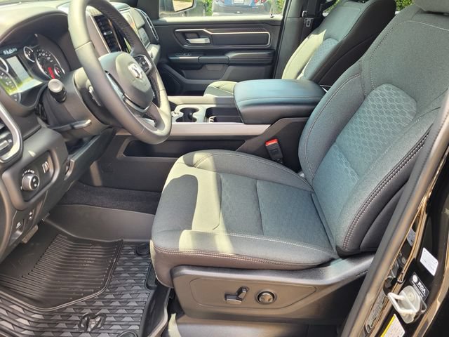 New 2026 RAM 1500 Big Horn w/ Night Edition RWD image 8