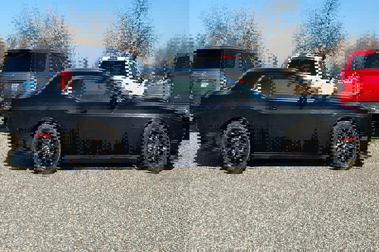 Used 2022 Dodge Challenger R/T w/ Blacktop Package image 9