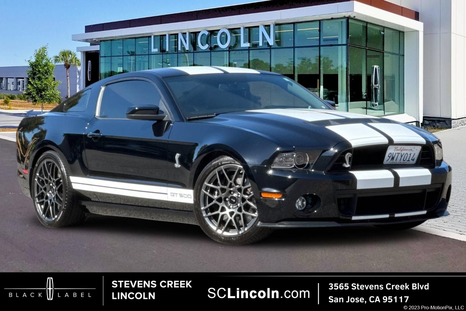 Used 2014 Ford Mustang Shelby GT500 w/ Equipment Group 821A RWD image 1