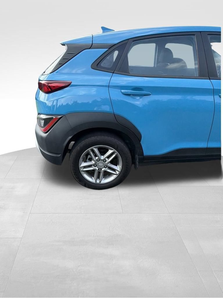 Used 2023 Hyundai Kona SE FWD image 7