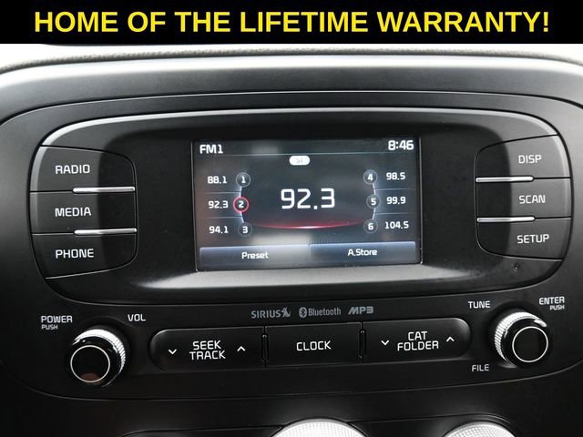 Used 2016 Kia Soul + image 22