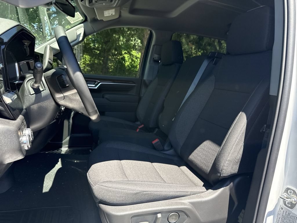 New 2026 GMC Sierra 2500 SLE w/ SLE Value Package; AWD/4WD image 11