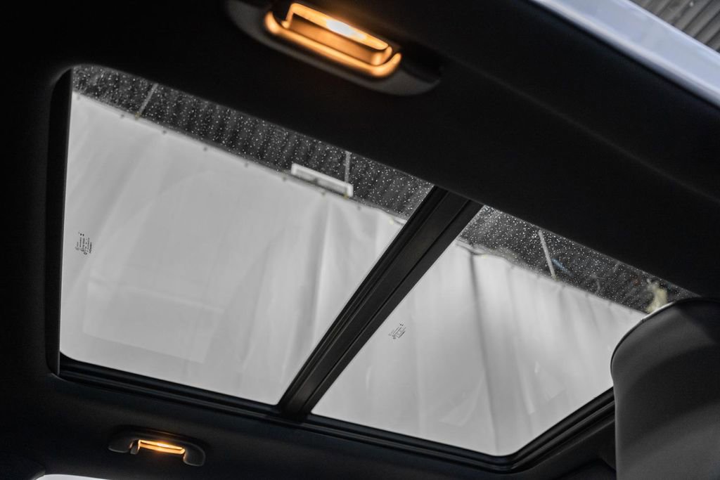 Certified 2024 Jeep Compass Latitude w/ Sun and Sound Group image 36