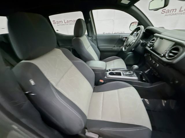 Used 2022 Toyota Tacoma TRD Sport image 25