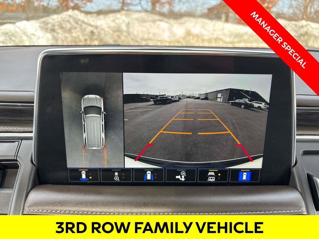 Used 2021 GMC Yukon SLT w/ SLT Premium Package image 31