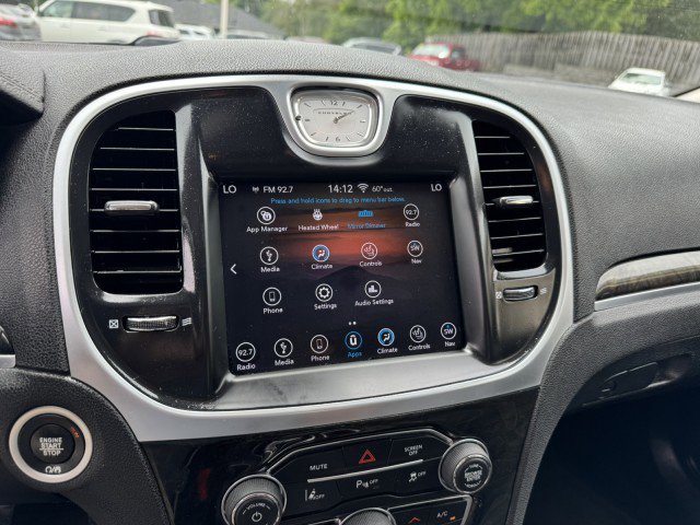 Used 2018 Chrysler 300 Limited w/ Safetytec Plus Group image 14